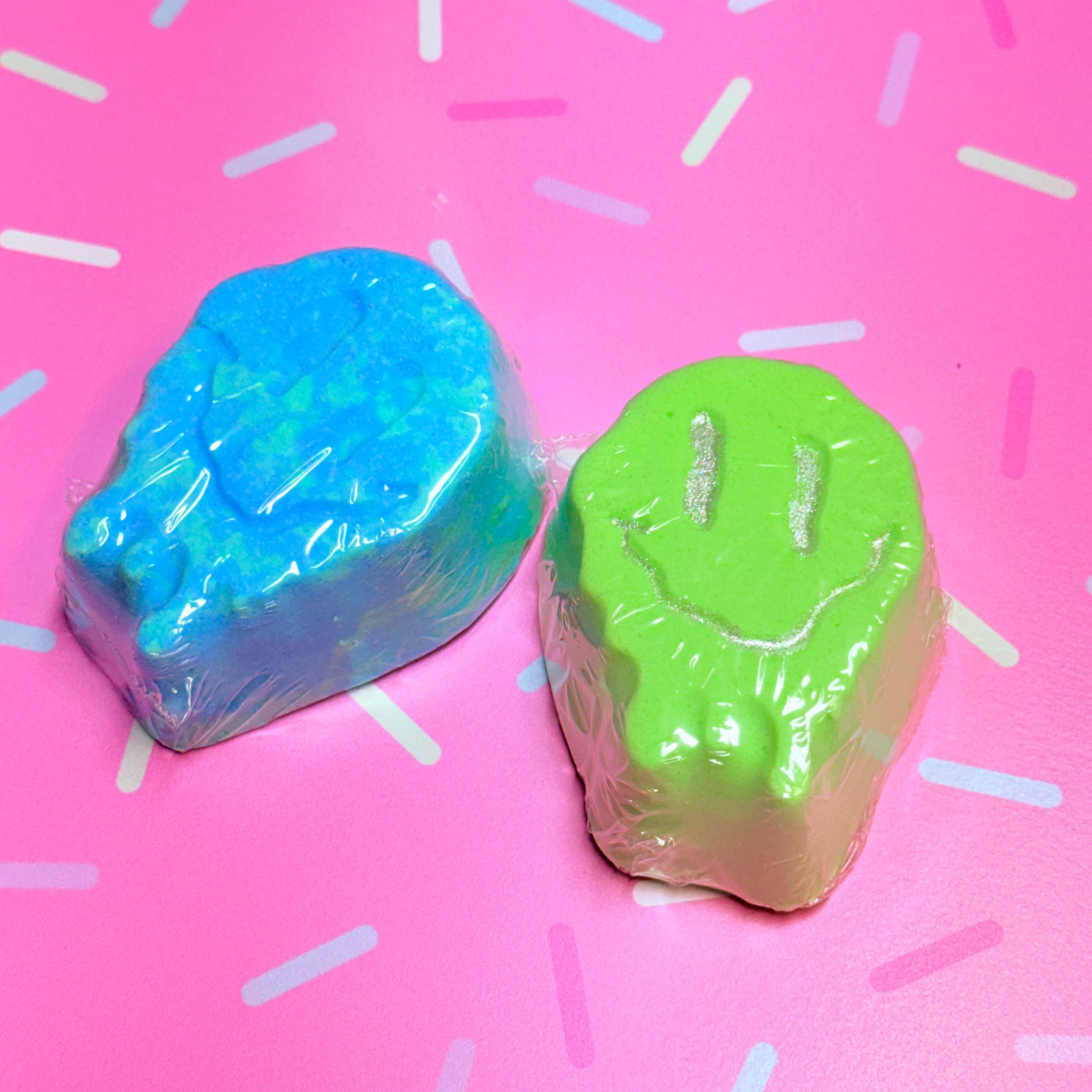 Smiley face- coconut lime verbena Bath Bomb